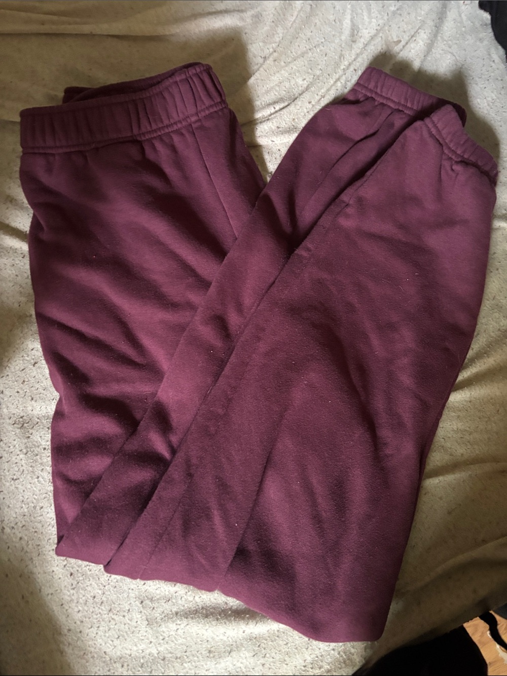 No Boundaries Women's Burgundy Sweatpants